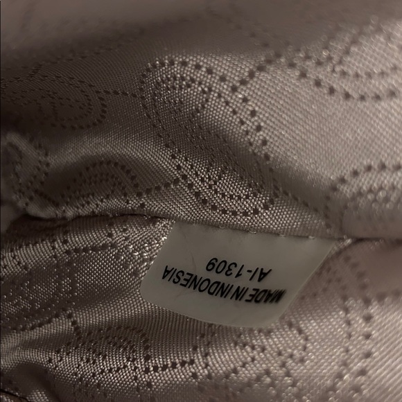 MK Selma Large in Brown - Picture 8 of 9